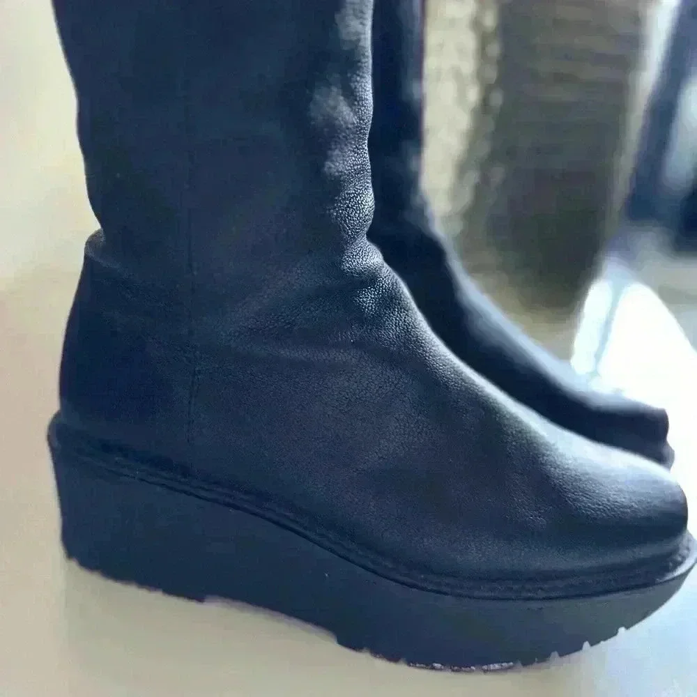 Stuart Weitzman Realeasy Over-knee Boots